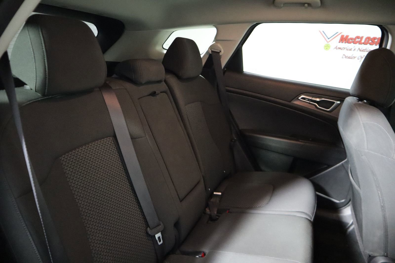 Used 2023 Kia Sportage LX image 55