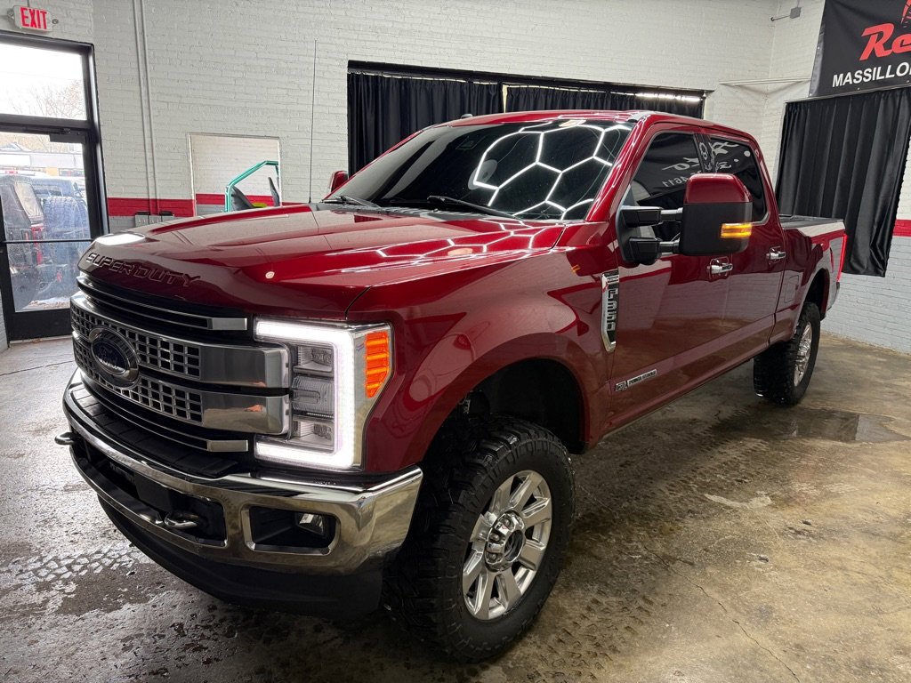 Used 2018 Ford F350 Platinum w/ Platinum Ultimate Package image 2