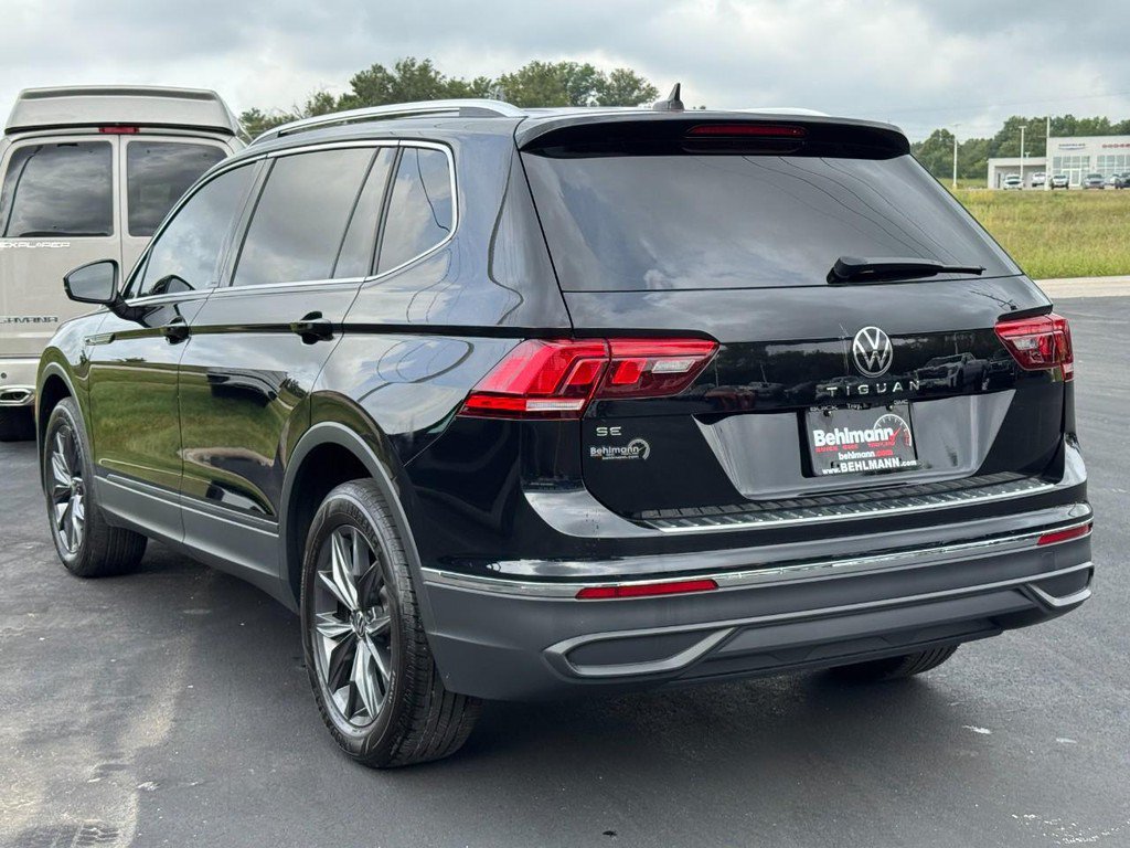 Used 2023 Volkswagen Tiguan SE FWD image 8