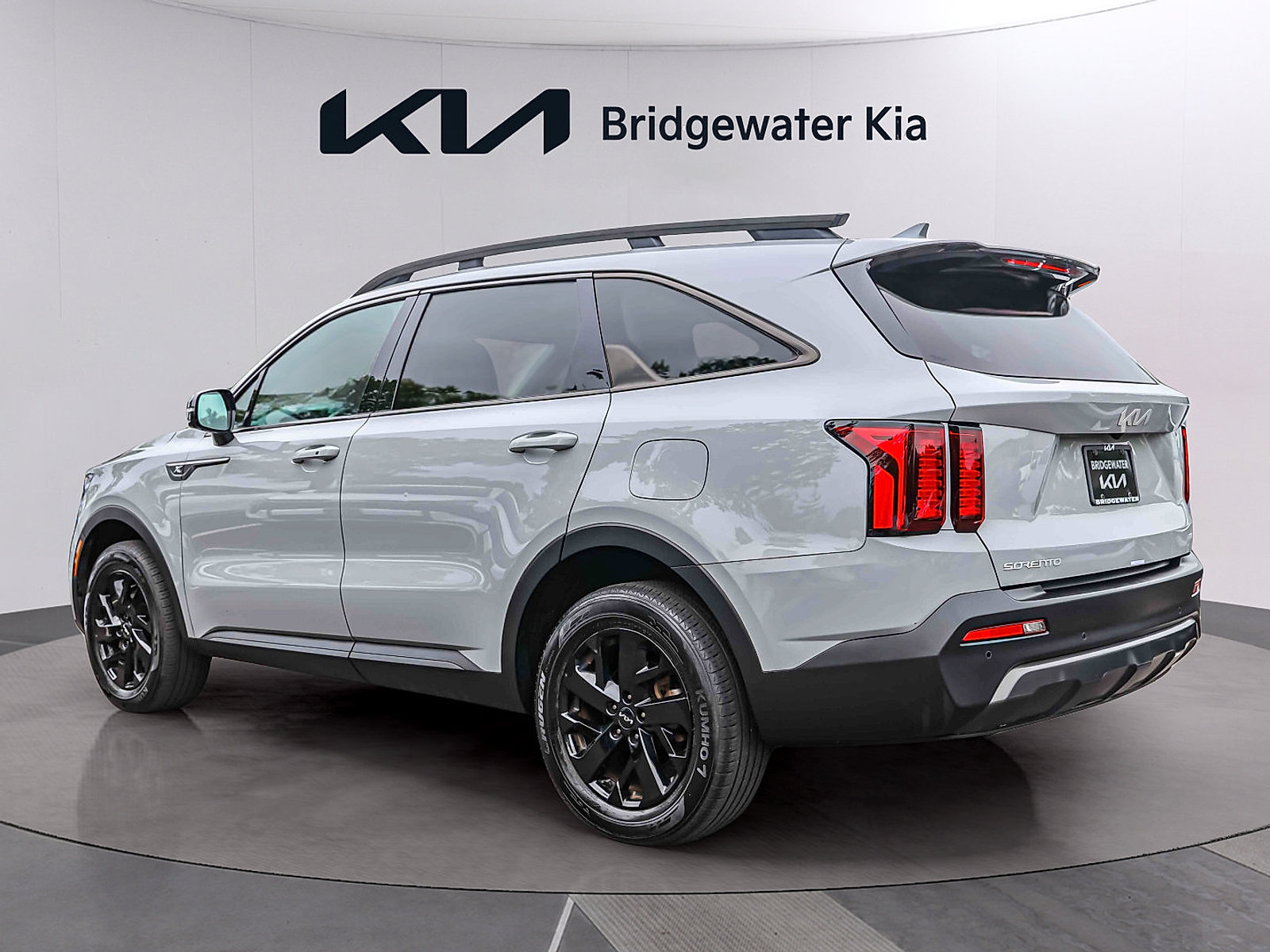 Certified 2023 Kia Sorento S w/ Panoramic Sunroof Package AWD/4WD image 4