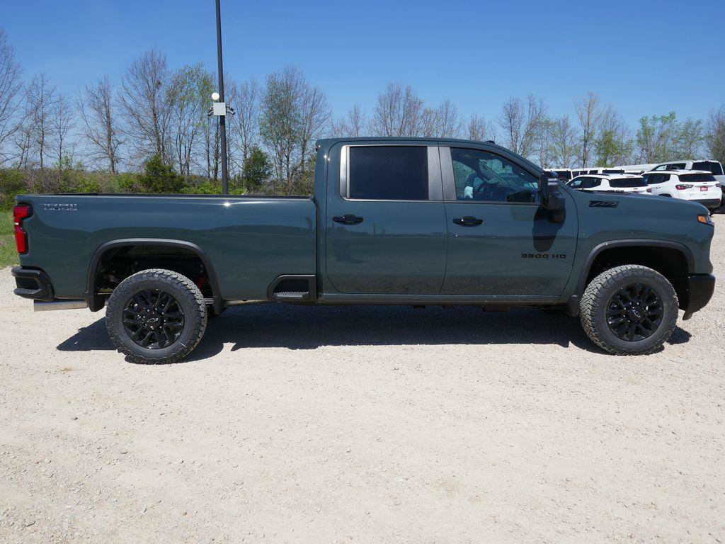 New 2026 Chevrolet Silverado 3500 LT w/ Trail Boss Package AWD/4WD image 3