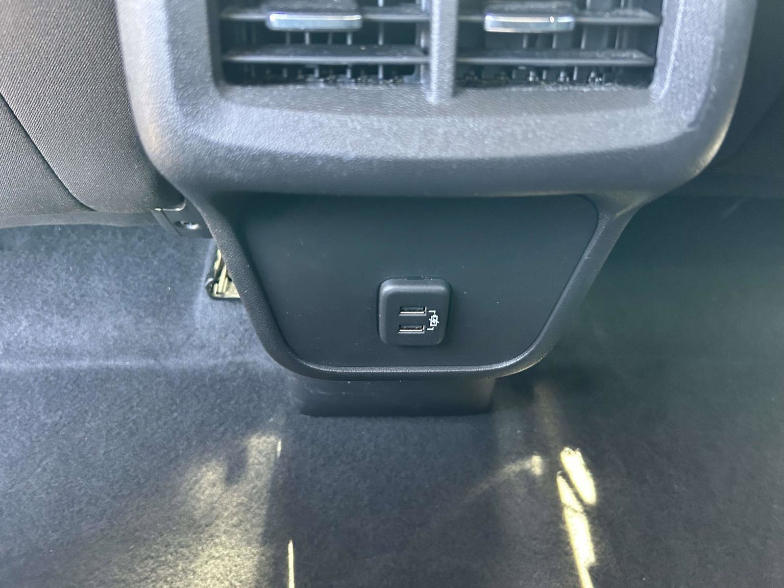 Used 2024 Chevrolet Equinox LT image 15