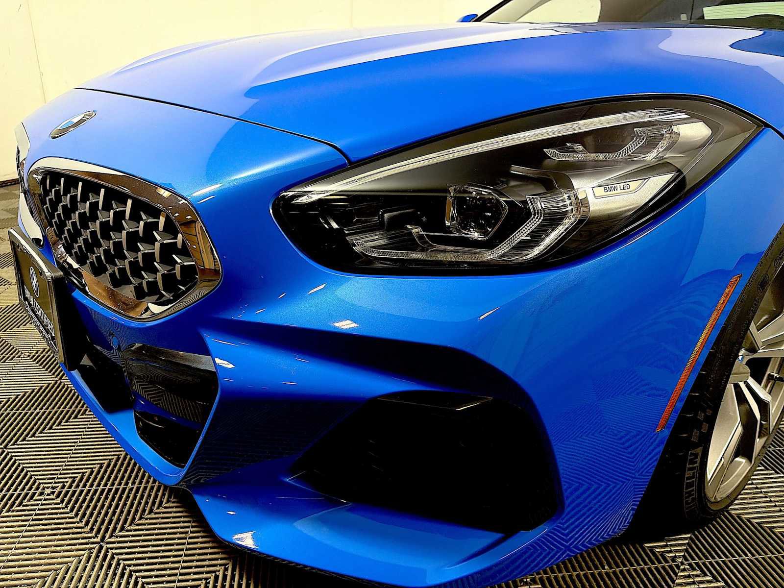 Certified 2022 BMW Z4 sDrive30i w/ M Sport Package image 23
