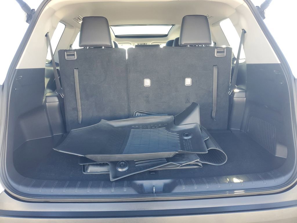 Certified 2024 Toyota Grand Highlander XLE image 8