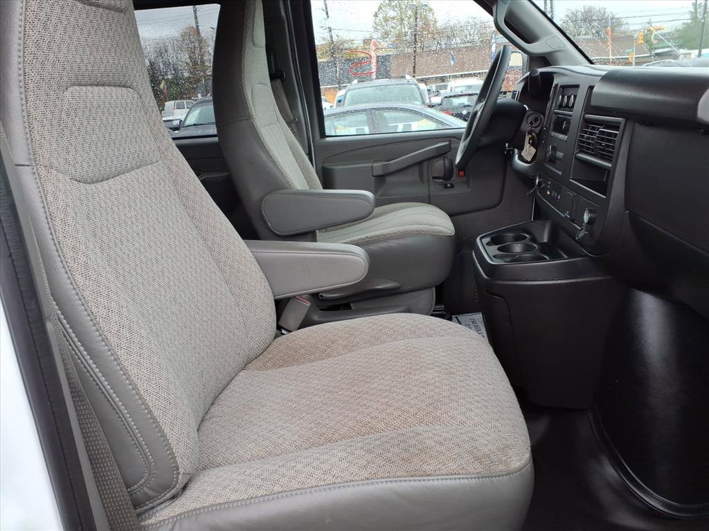 Used 2023 Chevrolet Express 3500 LS image 12