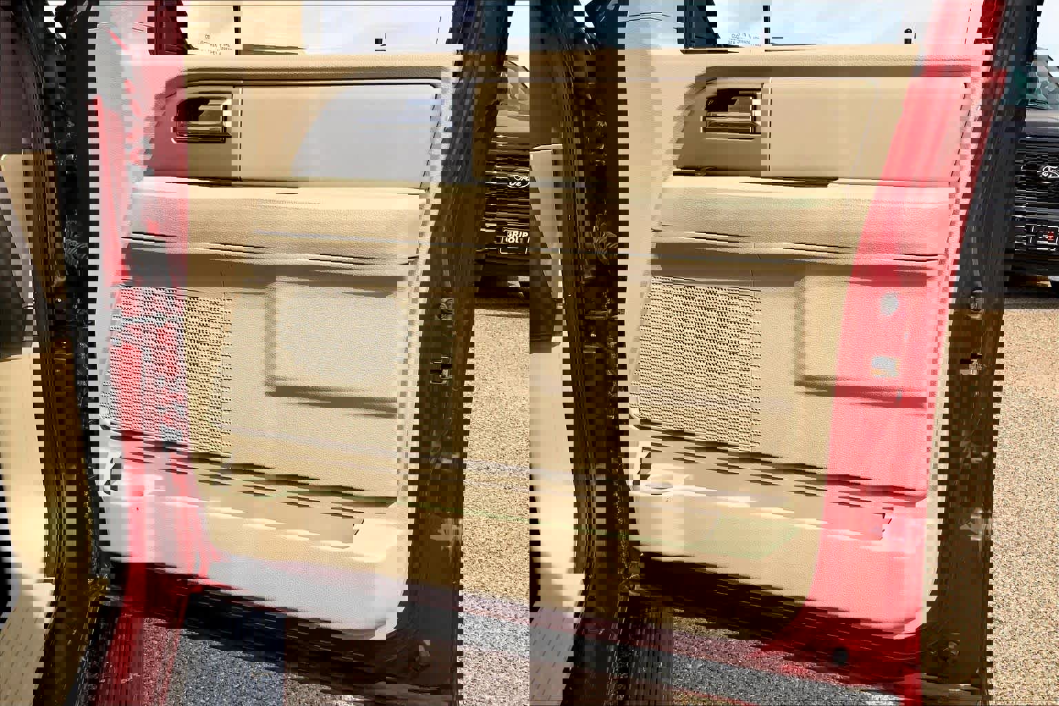 Used 2017 Ford Expedition Limited w/ Equipment Group 301A image 23