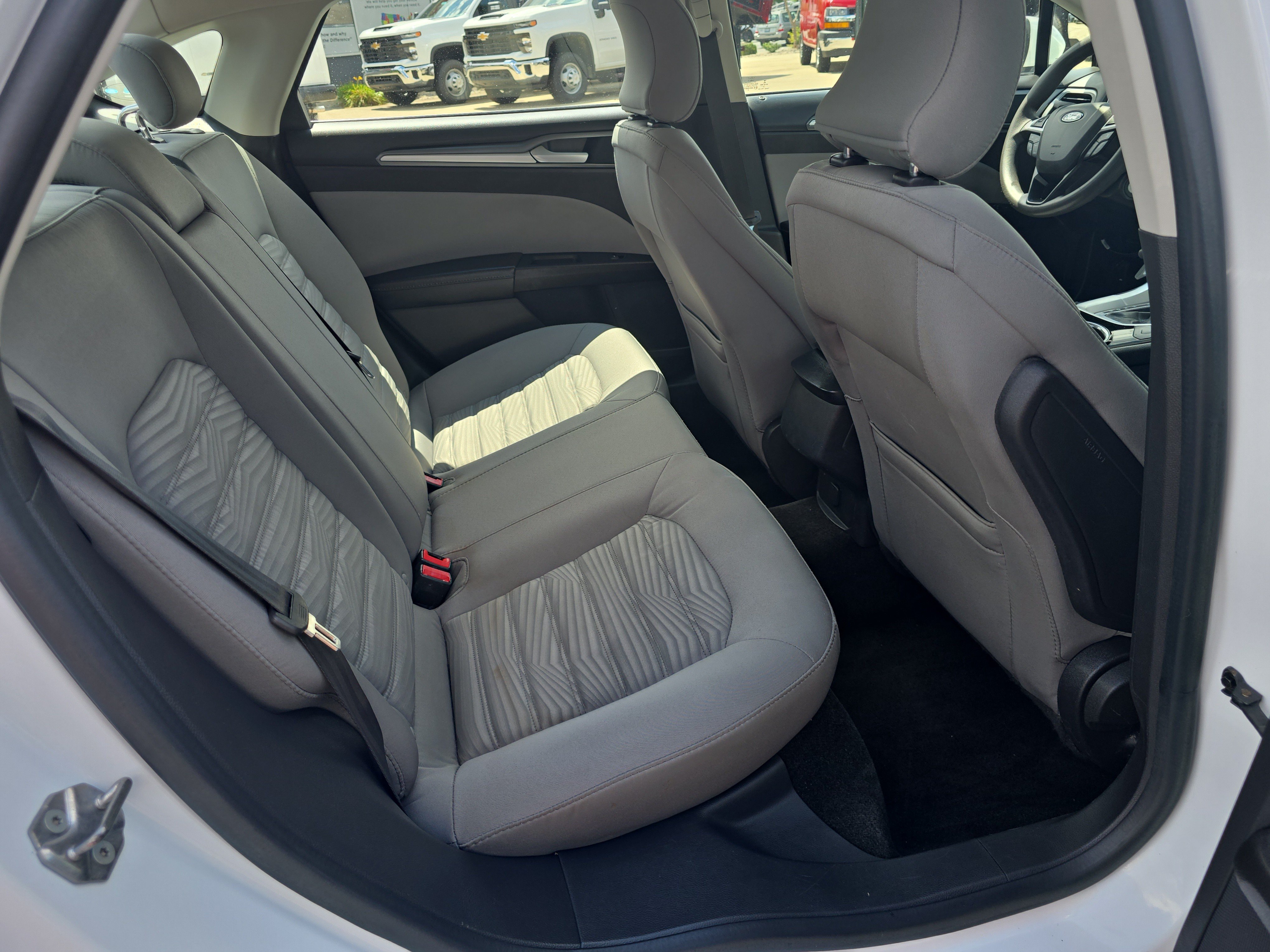 Used 2016 Ford Fusion S FWD image 5