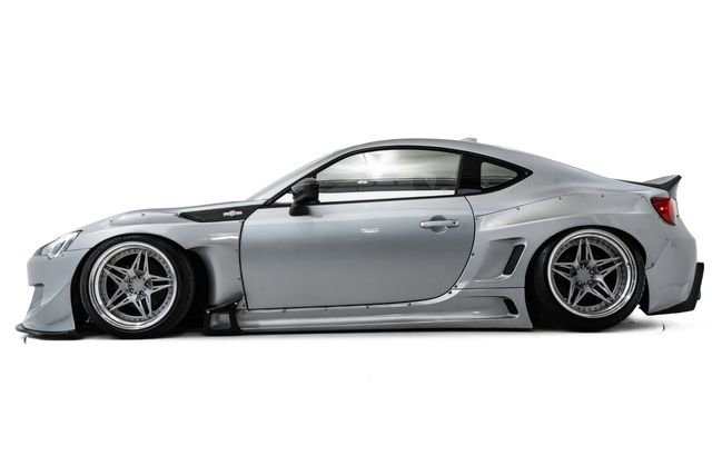 Used 2015 Scion FR-S image 9