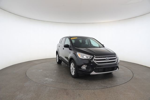 Used 2017 Ford Escape SE image 29