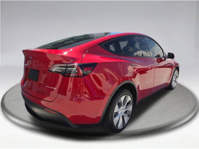 Used 2022 Tesla Model Y Long Range AWD/4WD image 11