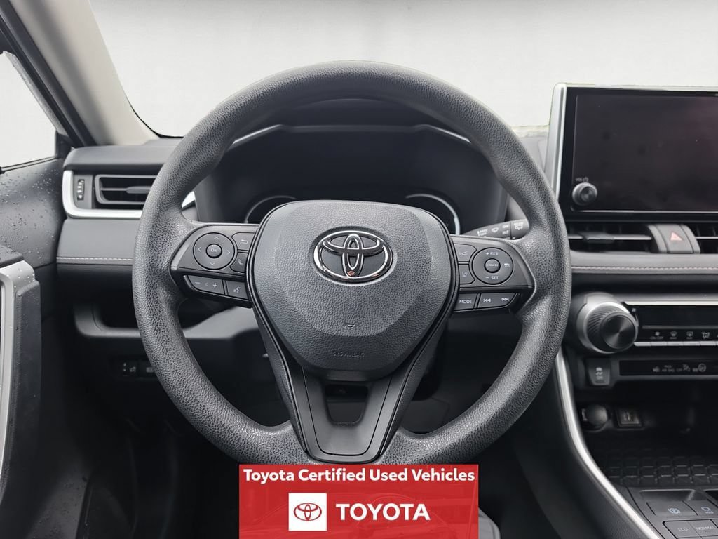 Certified 2024 Toyota RAV4 LE AWD/4WD image 14