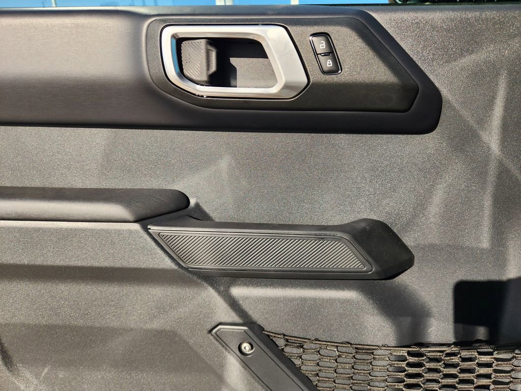 New 2025 Ford Bronco Outer Banks image 15