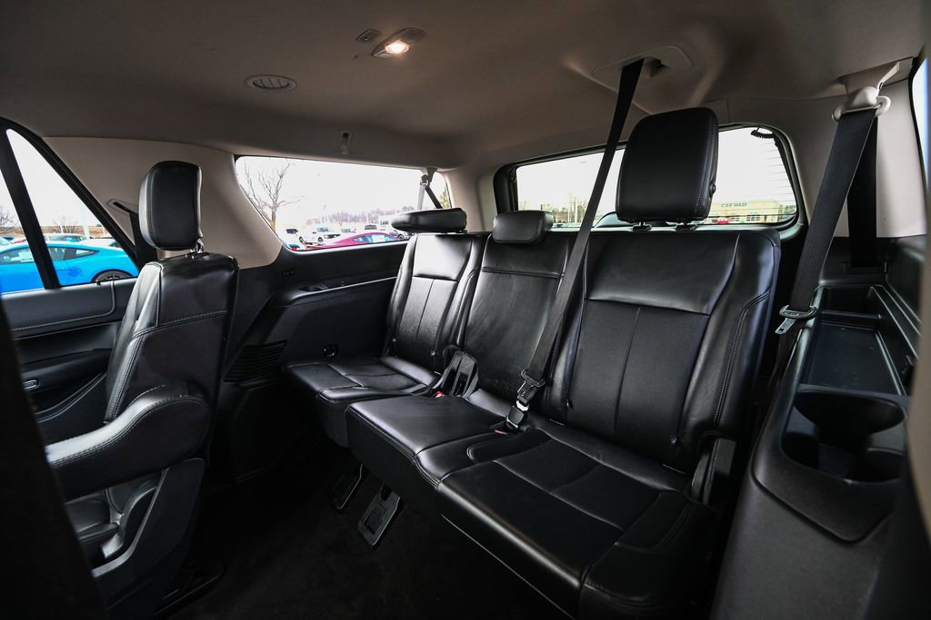 Used 2022 Ford Expedition Max XLT image 23