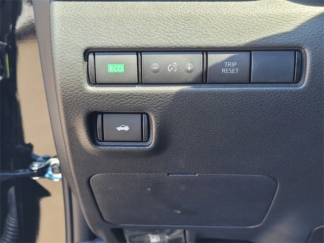 New 2025 Nissan Sentra S image 9