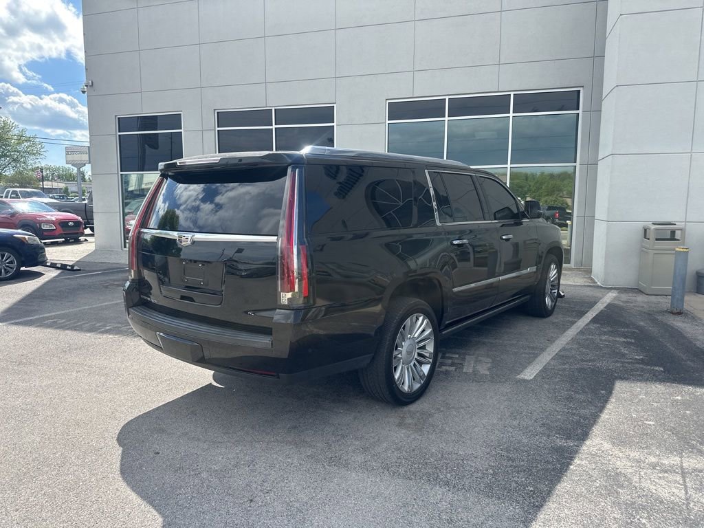 Used 2018 Cadillac Escalade ESV Platinum AWD/4WD image 3