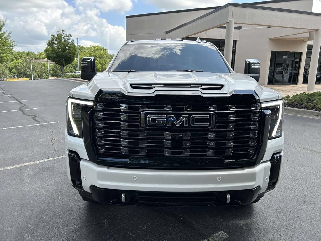 Used 2025 GMC Sierra 2500 Denali Ultimate w/ Max Trailering Package AWD/4WD image 6