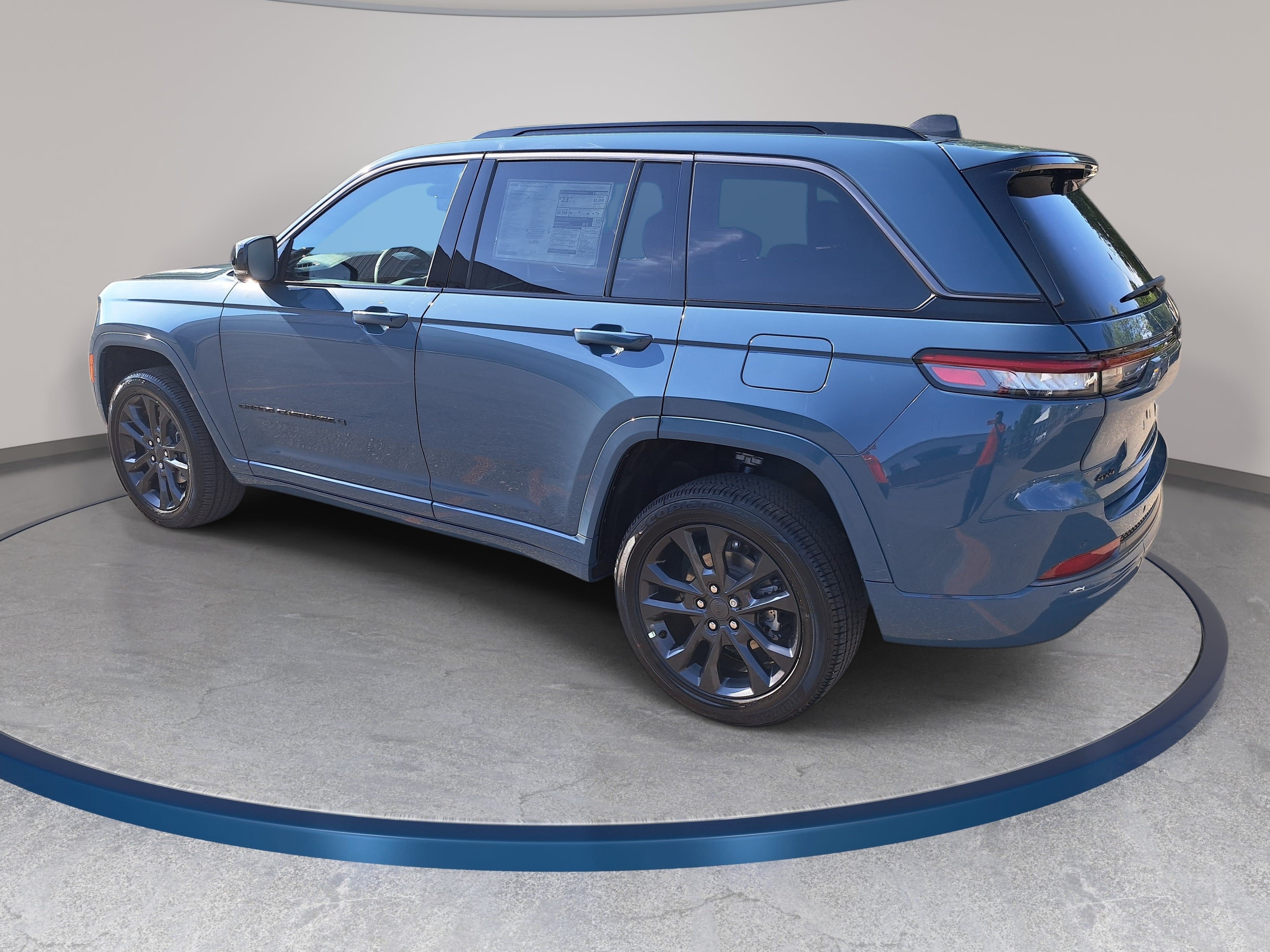 New 2026 Jeep Grand Cherokee Limited AWD/4WD image 7