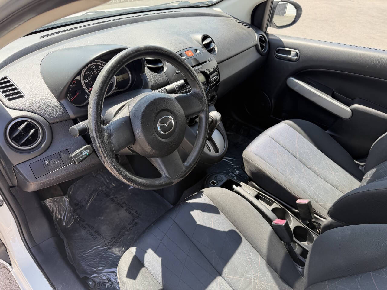 Used 2011 MAZDA MAZDA2 Sport FWD image 8
