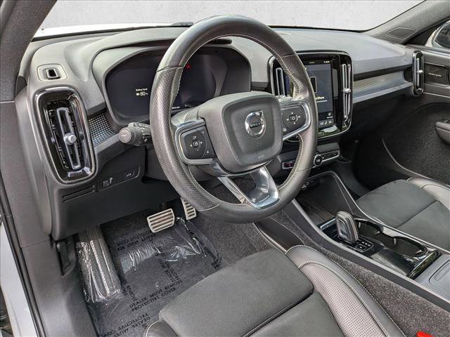 Certified 2021 Volvo XC40 P8 Recharge image 11