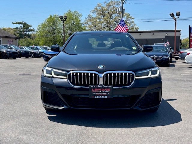 Used 2021 BMW 530i xDrive w/ M Sport Package AWD/4WD image 2