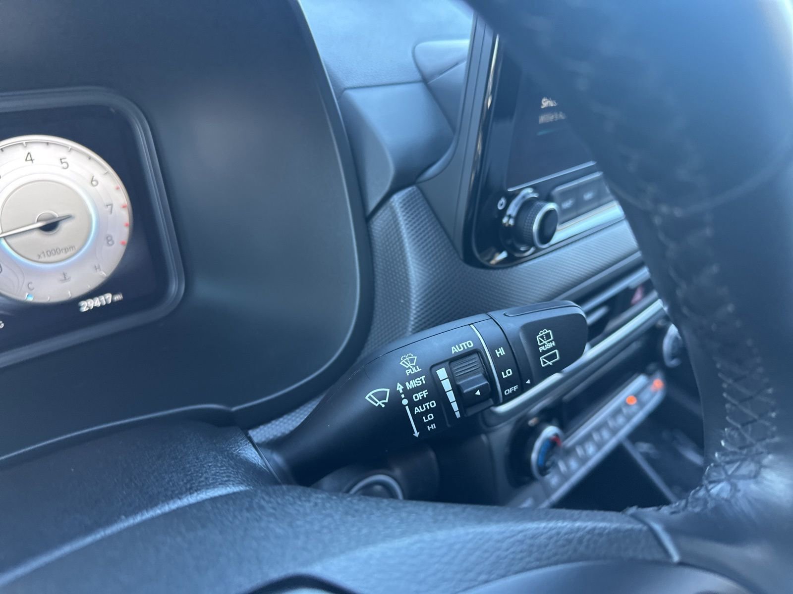 Used 2023 Hyundai Kona Limited image 19