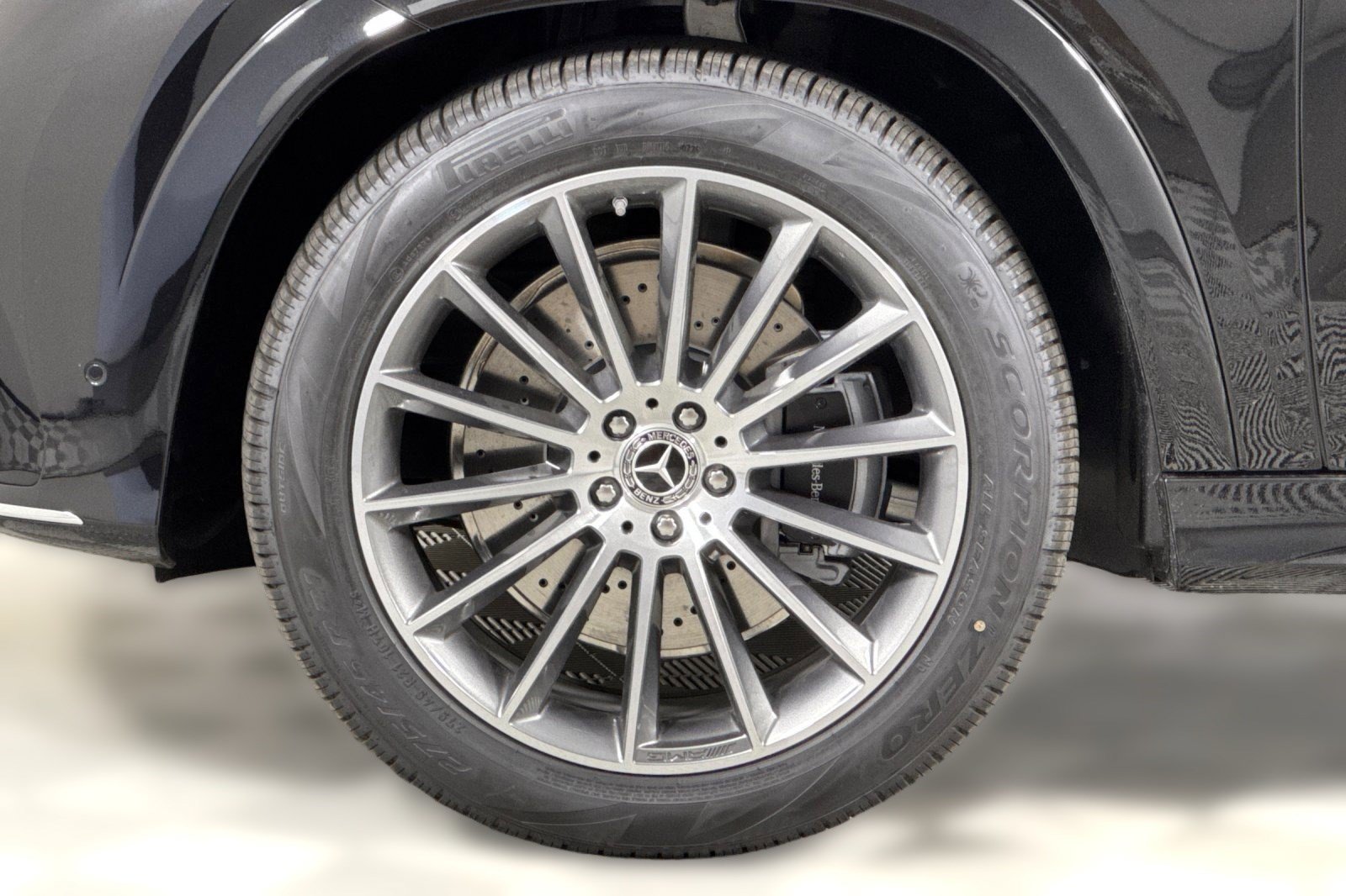 New 2026 Mercedes-Benz GLE 580 4MATIC image 11