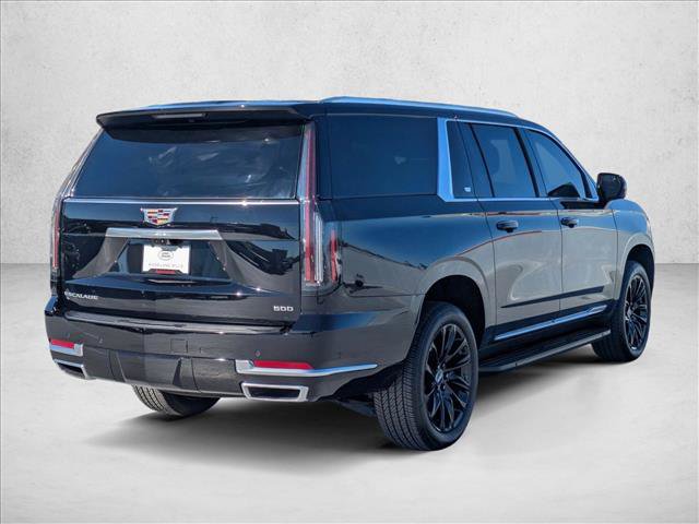 Used 2025 Cadillac Escalade ESV Premium Luxury image 5