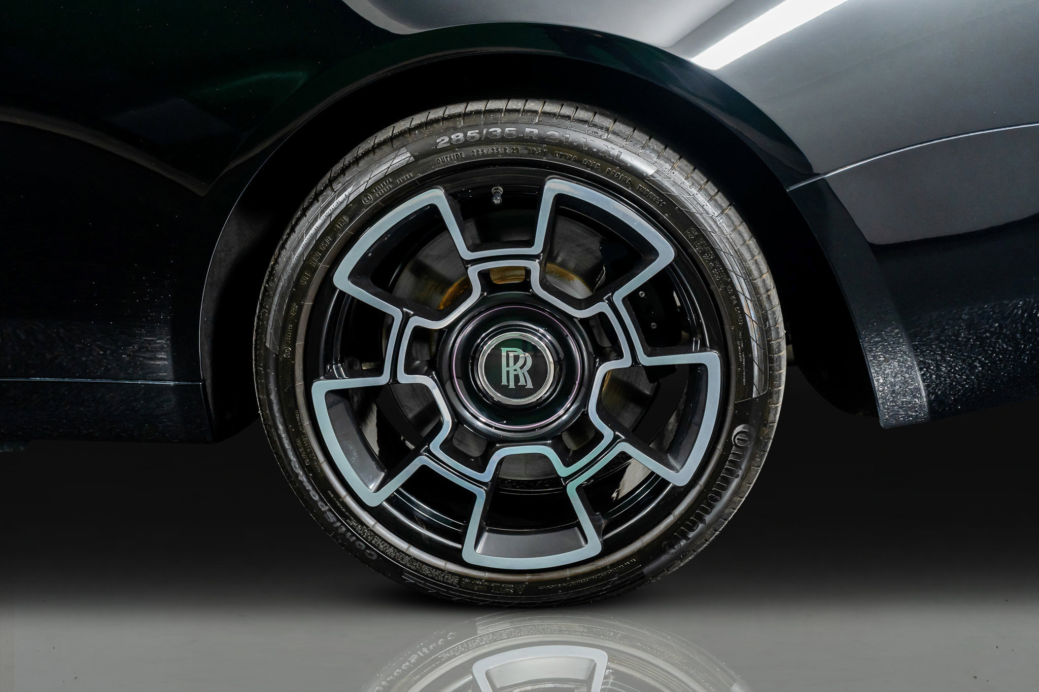 Used 2020 Rolls-Royce Wraith RWD image 17