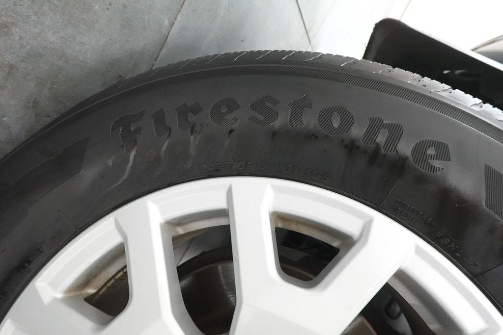 Used 2024 Toyota Tacoma SR5 AWD/4WD image 33