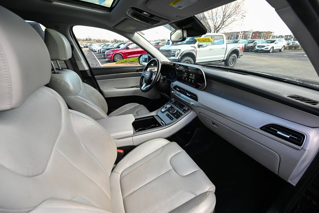 Used 2020 Hyundai Palisade SEL w/ Premium Package image 26