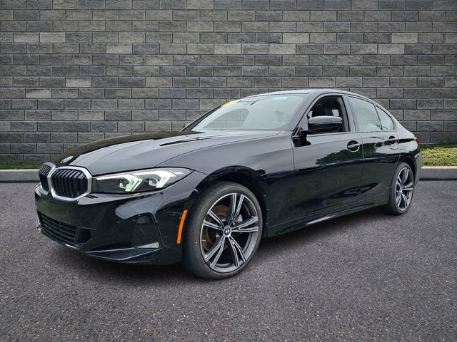 Used 2023 BMW 330i xDrive Sedan w/ Convenience Package AWD/4WD image 3