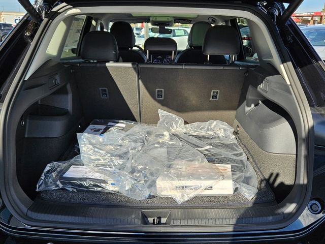 New 2026 Volkswagen Tiguan SE FWD image 12