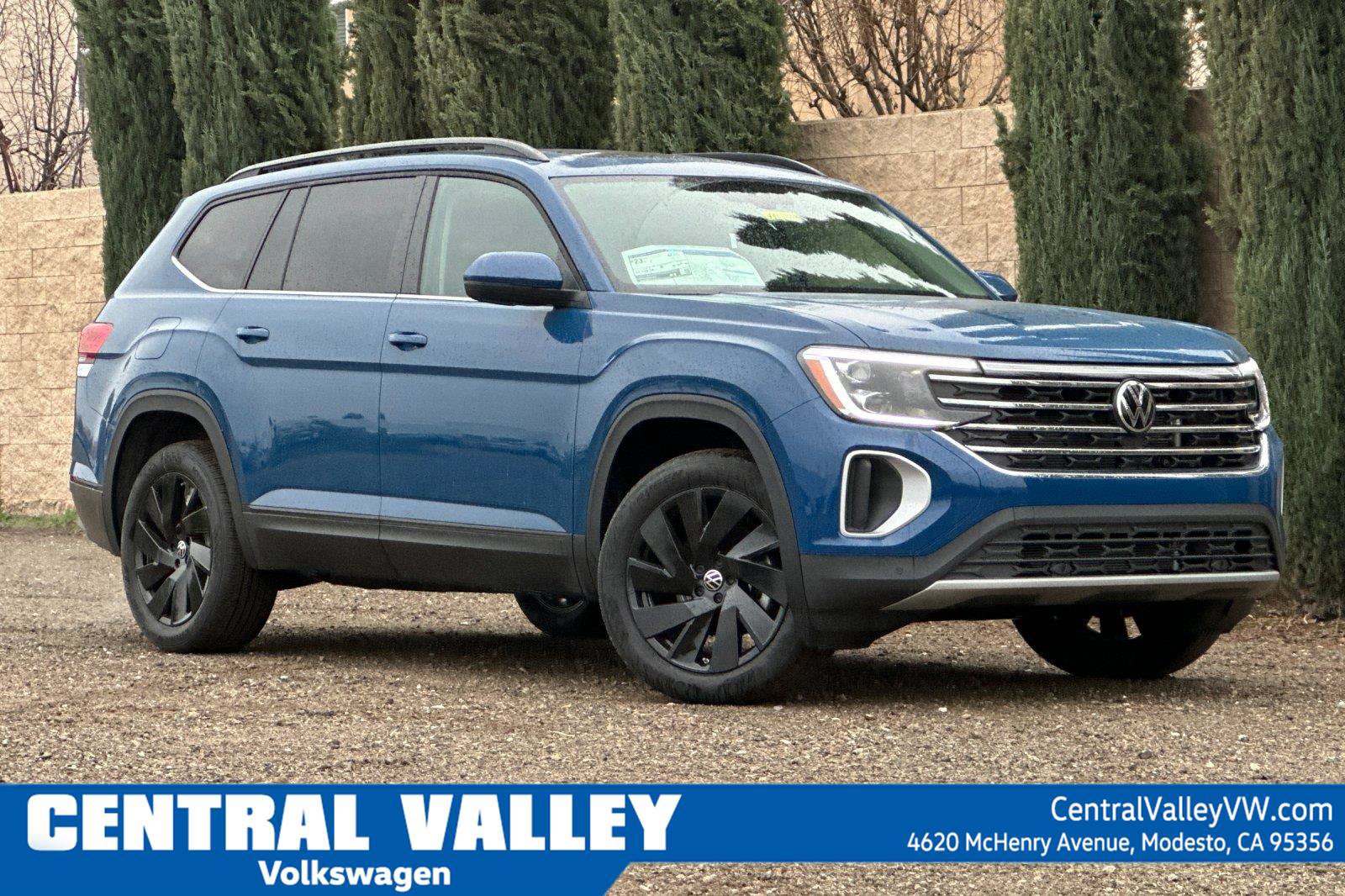 New 2026 Volkswagen Atlas SE