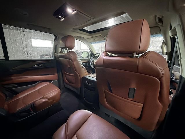 Used 2017 Cadillac Escalade Premium Luxury image 11
