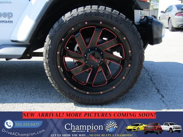 Used 2021 Jeep Wrangler Unlimited Sahara image 7