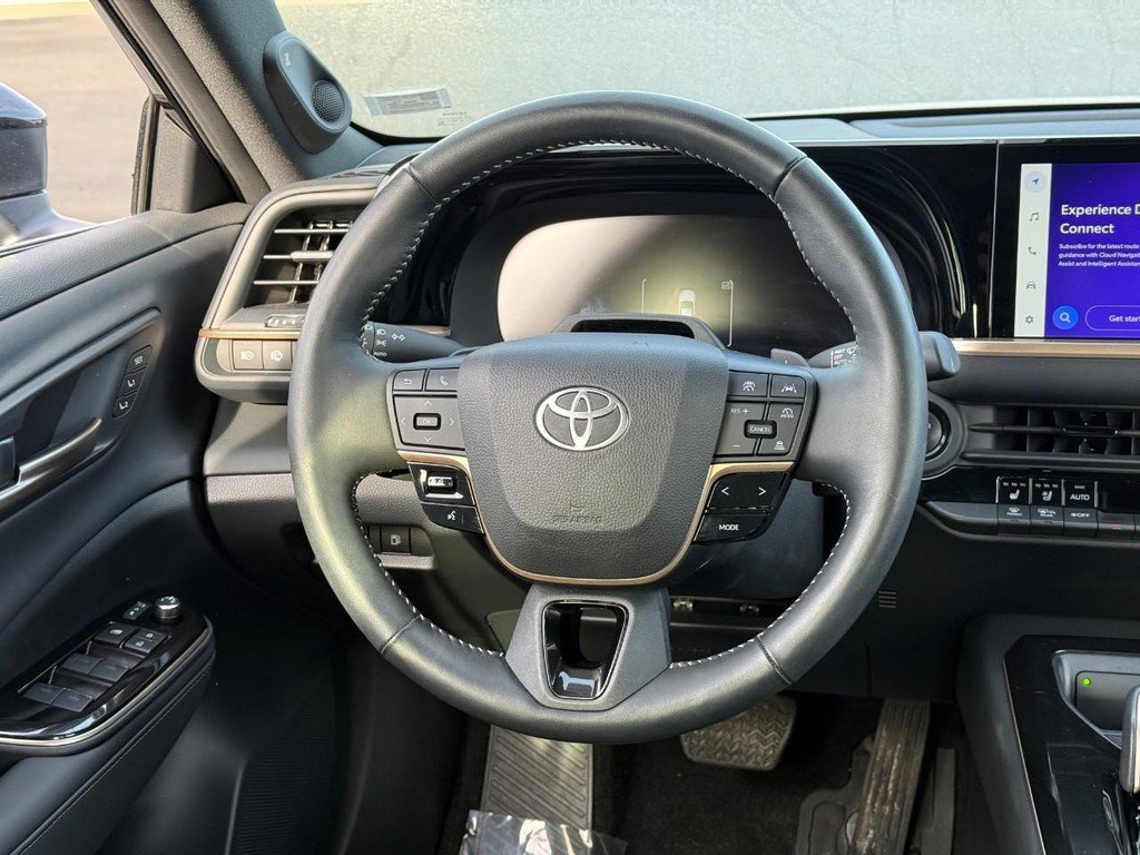 Certified 2025 Toyota Crown Signia w/ Advanced Technology Package image 15