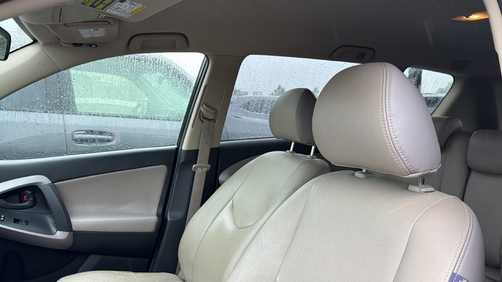 Used 2008 Toyota RAV4 2WD image 10