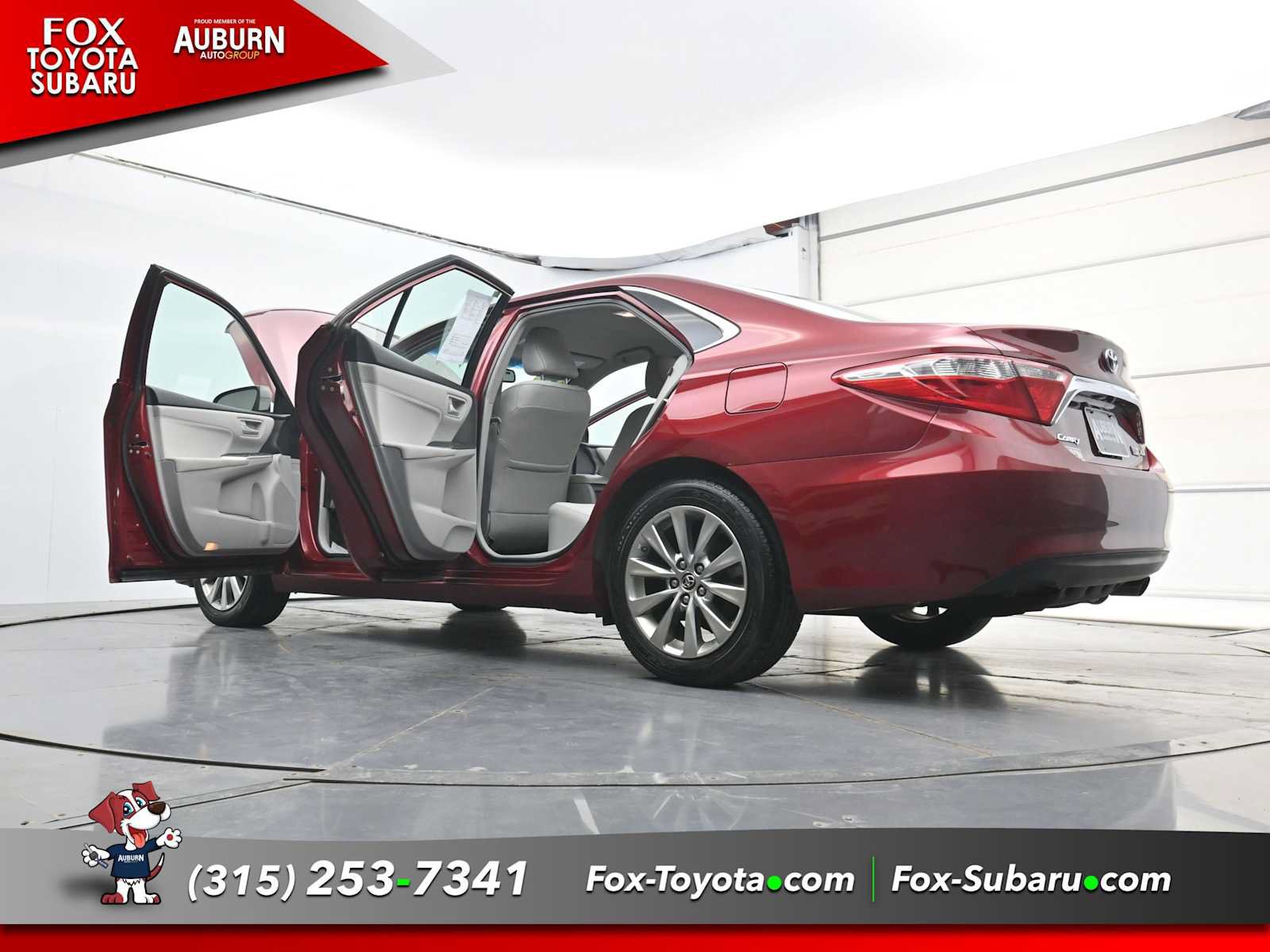 Used 2015 Toyota Camry XLE FWD image 33