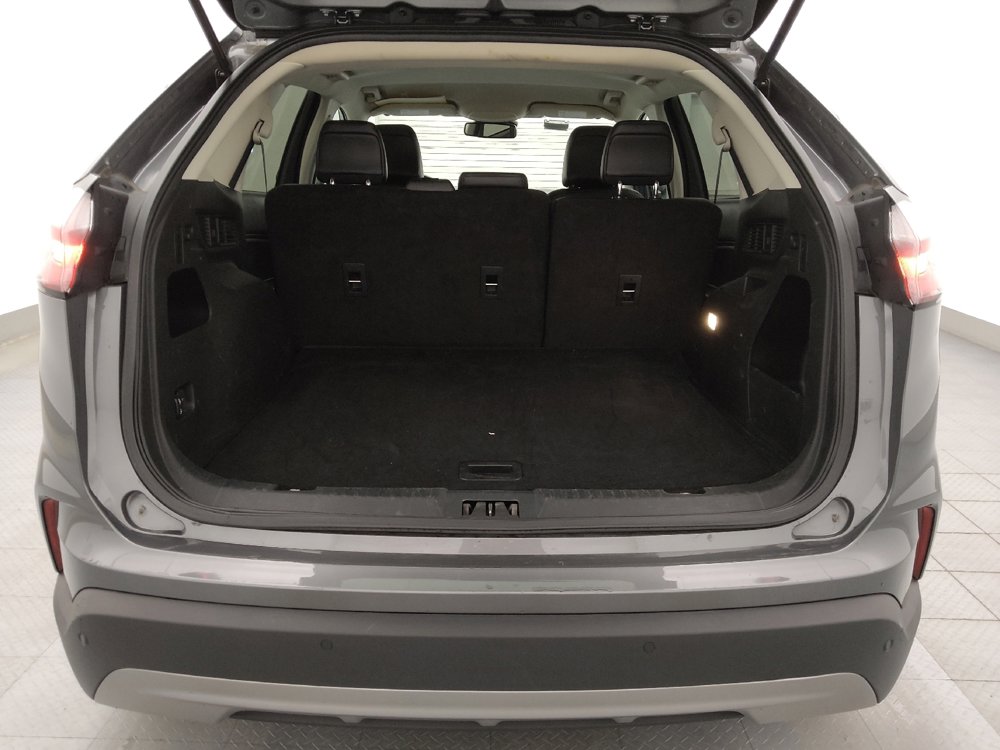 Used 2024 Ford Edge SEL image 29