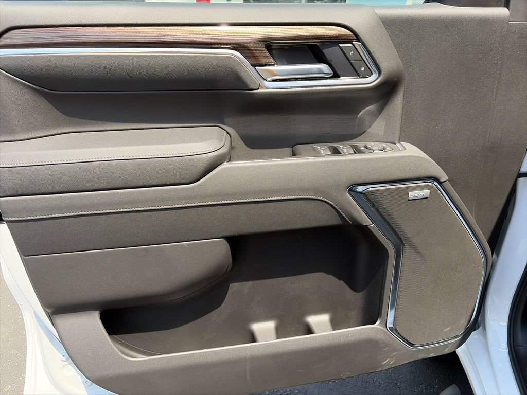 New 2026 Chevrolet Silverado 1500 LT Trail Boss w/ Convenience Package II AWD/4WD image 15