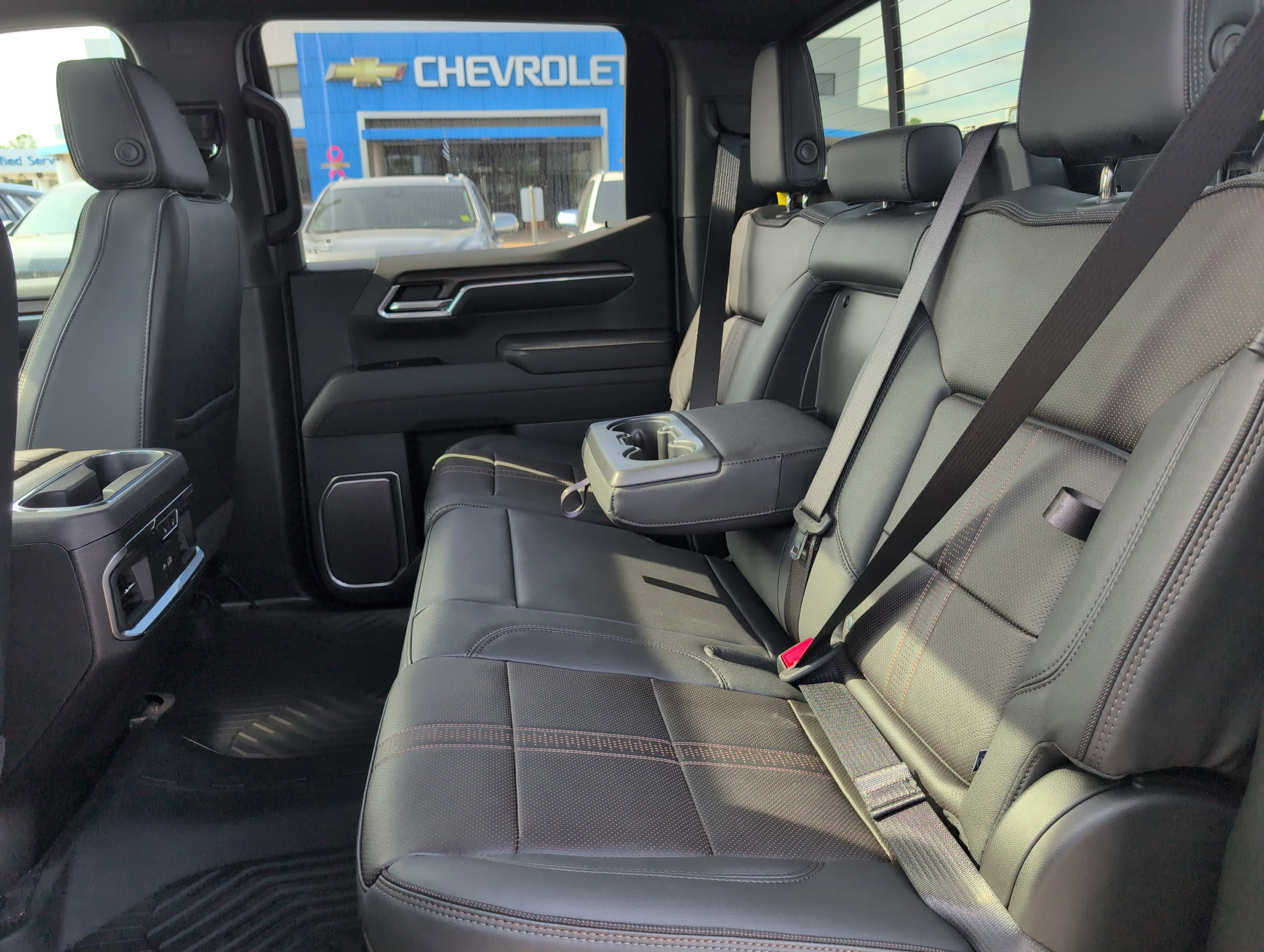 New 2026 Chevrolet Silverado 1500 High Country w/ Technology Package image 28