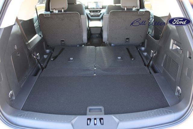 New 2026 Ford Explorer Active image 6