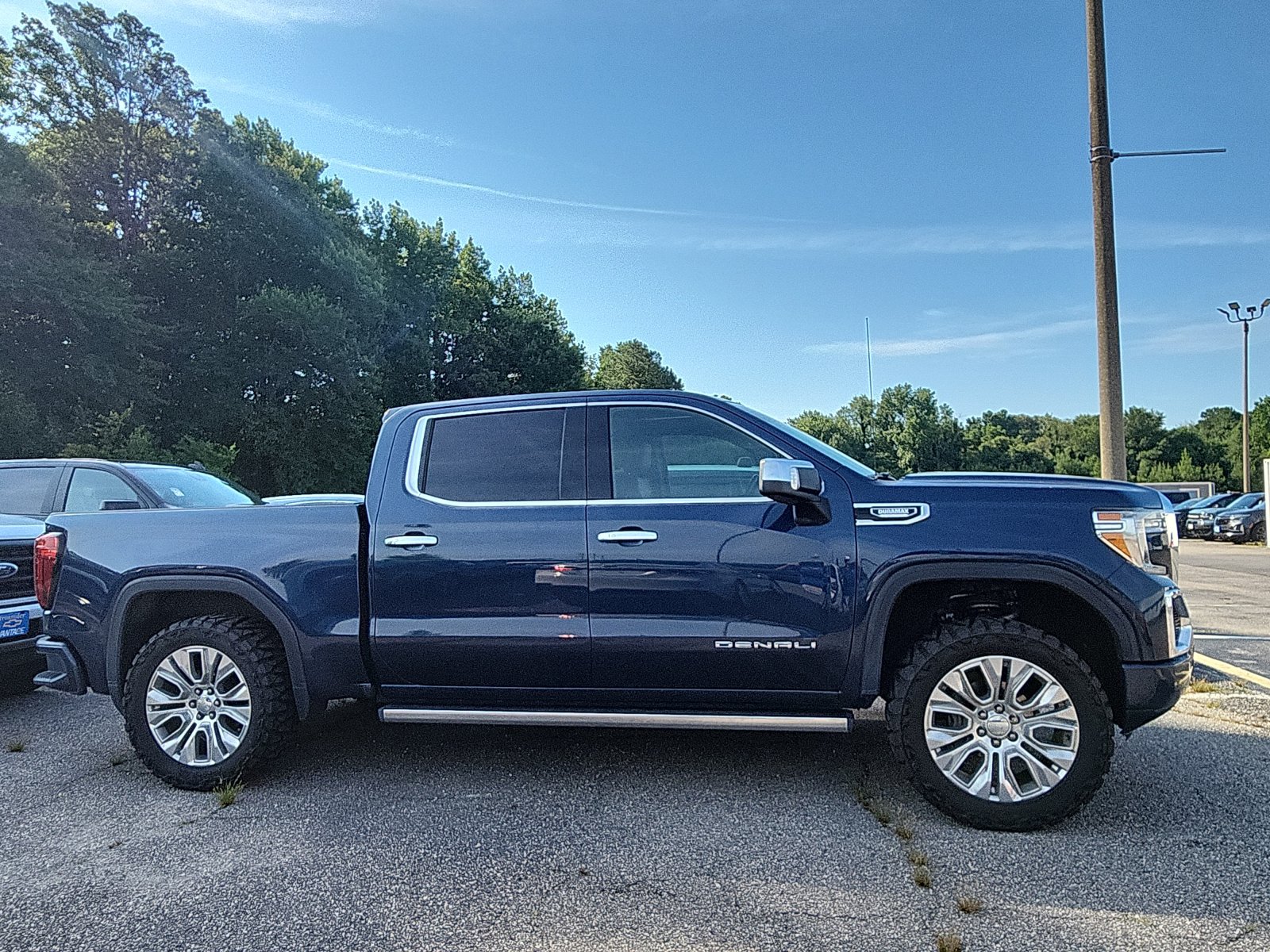 Used 2021 GMC Sierra 1500 Denali w/ Denali Ultimate Package AWD/4WD image 5