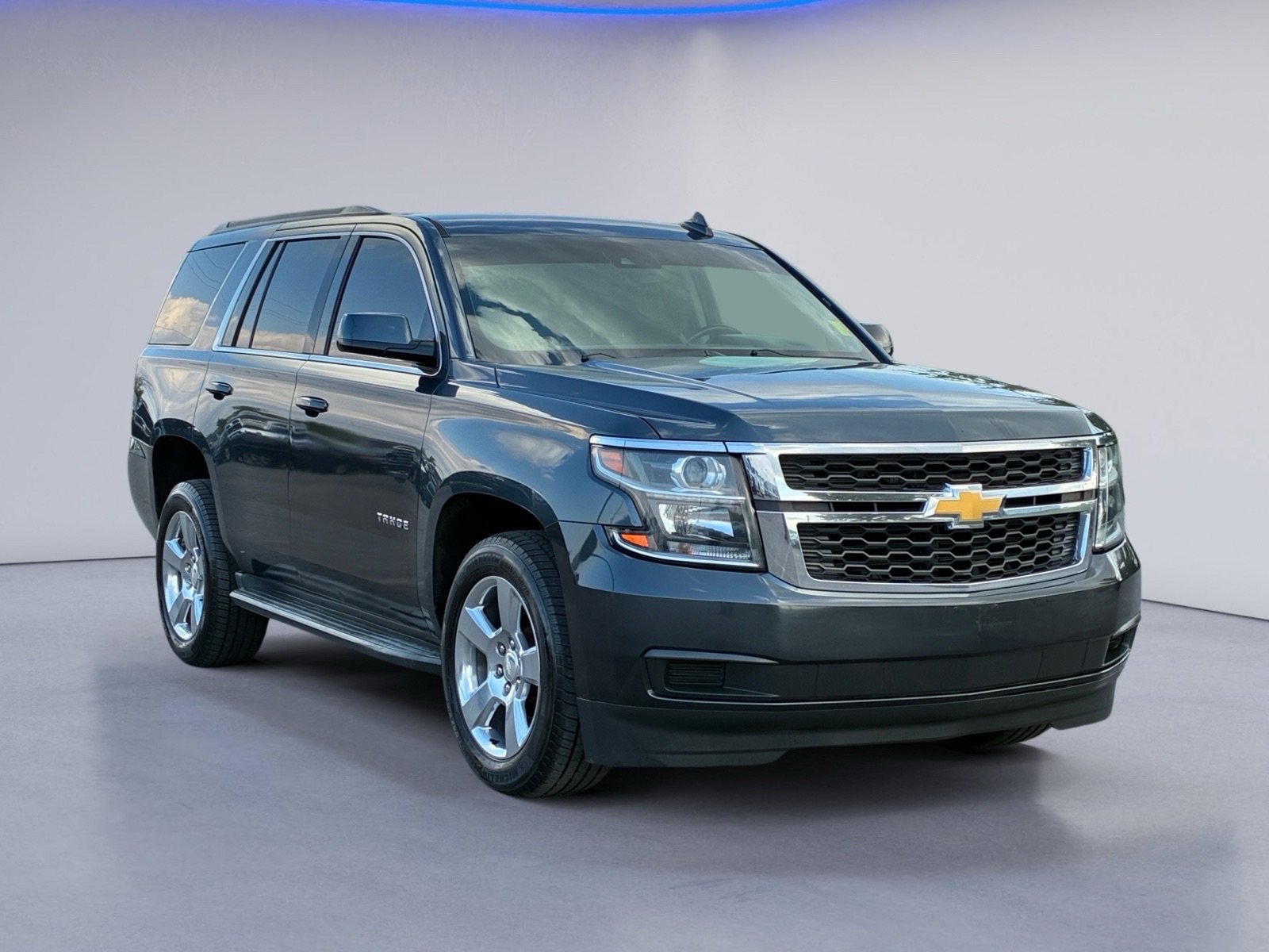 Used 2019 Chevrolet Tahoe LS w/ Enhanced Driver Alert Package RWD image 10