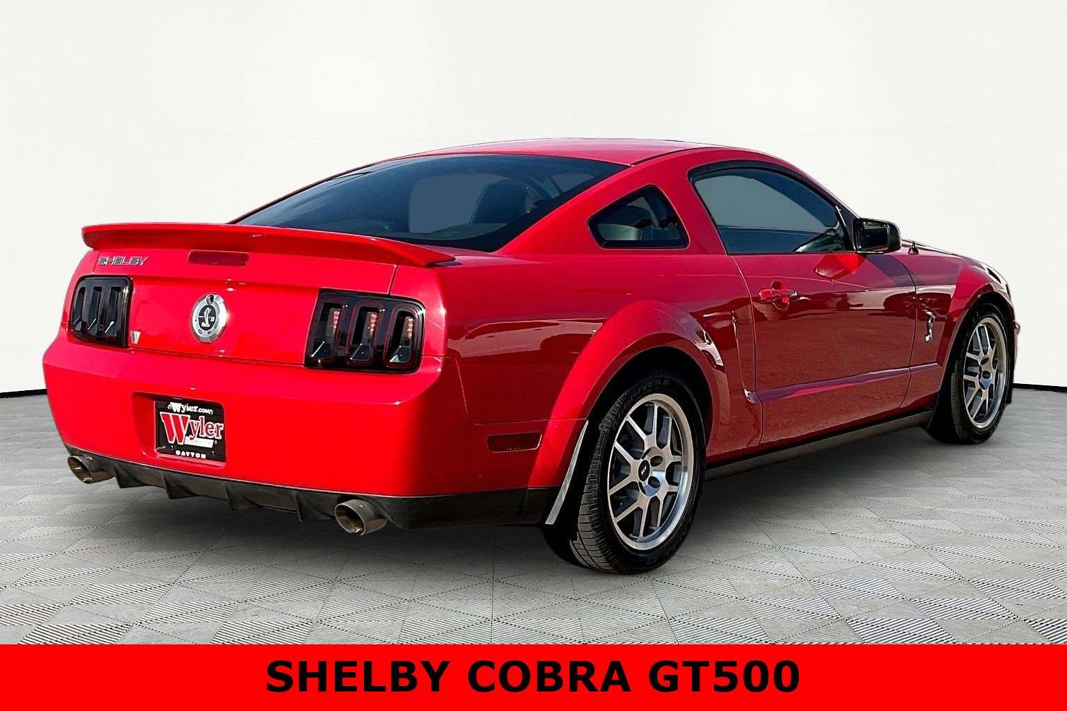 Used 2007 Ford Mustang Shelby GT500 RWD image 6