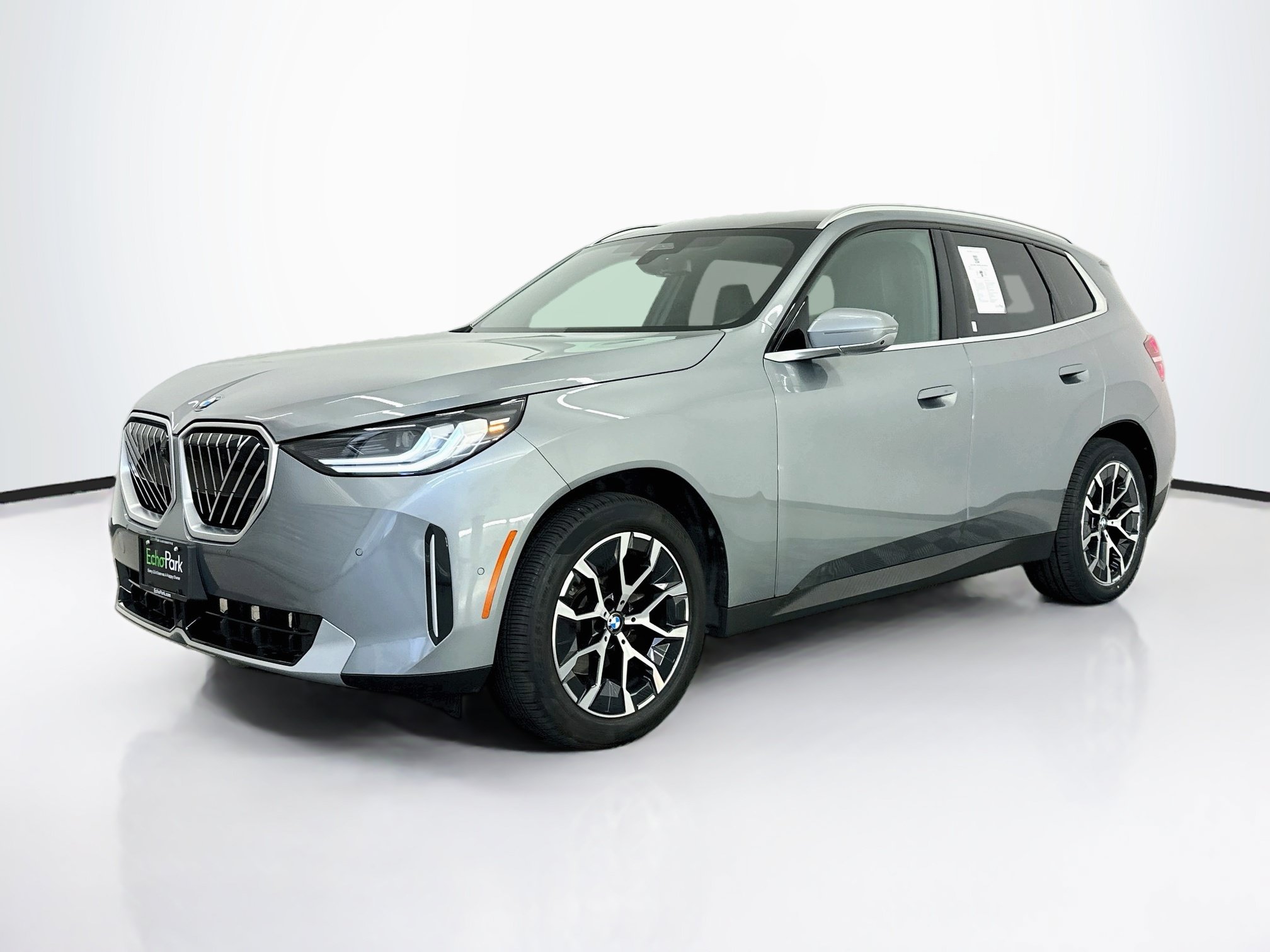 Used 2026 BMW X3 xDrive30i AWD/4WD image 3