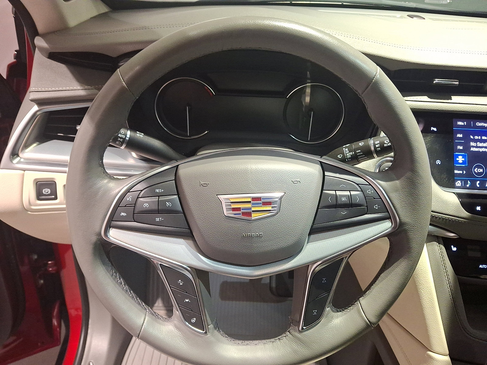 Certified 2023 Cadillac XT5 Premium Luxury AWD/4WD image 12