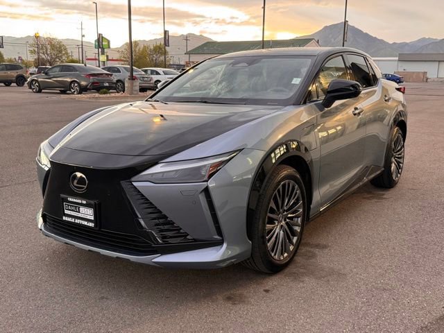 Used 2023 Lexus RZ 450e Premium w/ Accessory Package (2T) AWD/4WD image 3