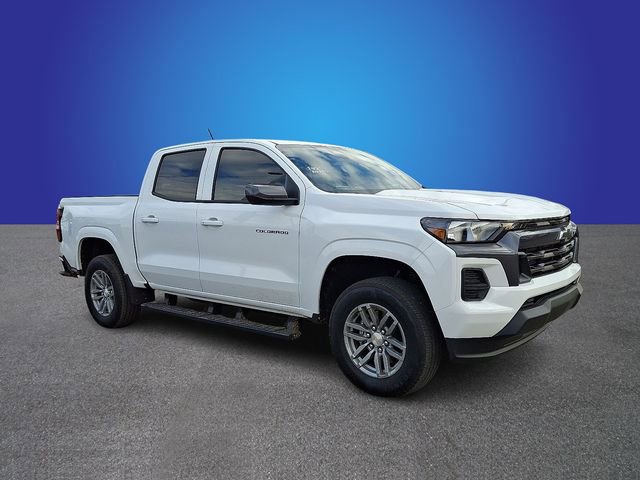 Used 2026 Chevrolet Colorado LT RWD image 3