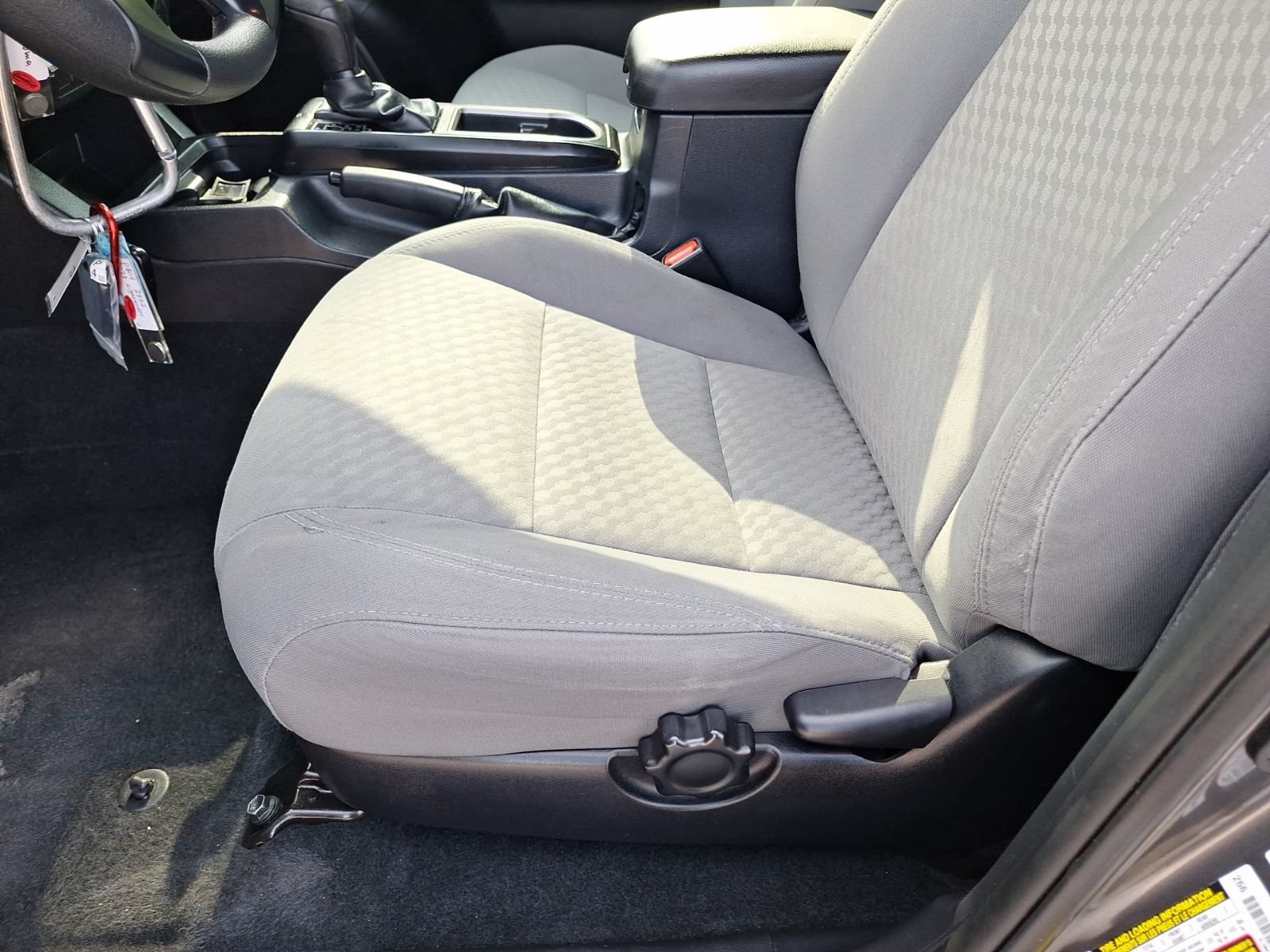 Used 2020 Toyota Tacoma SR w/ SR Convenience Package RWD image 13